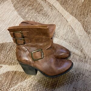Lucky Brand Tan Leather Heeled Boots with Buckles Size 8